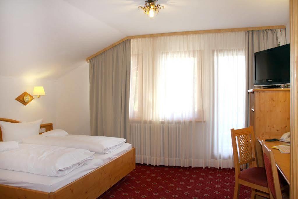Hotel Schoene Aussicht Hornberg Dış mekan fotoğraf